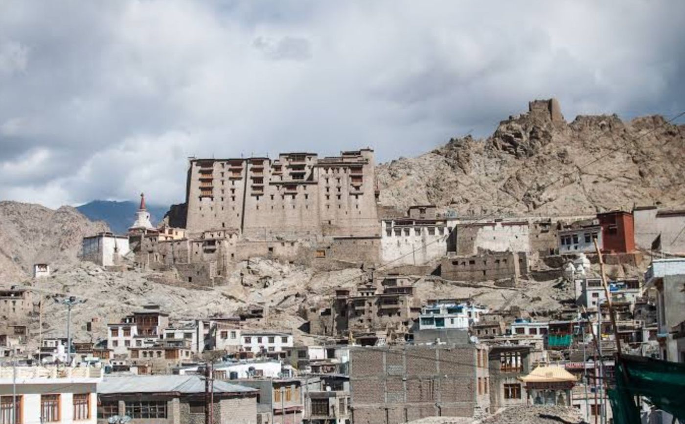 Leh Palace above the old town