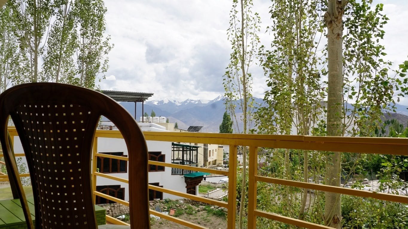 Balcony seat among the poplars